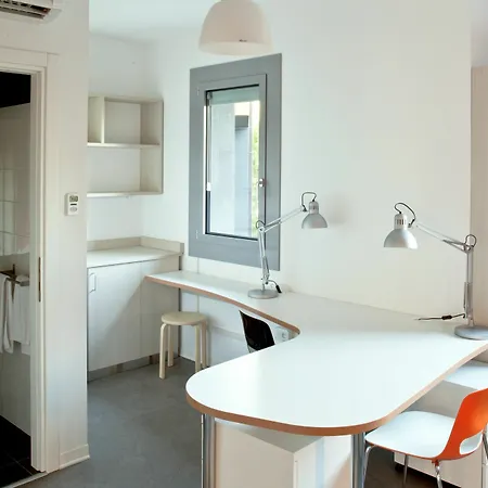 Hostal Combo *